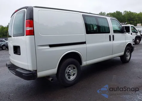 2022 Chevrolet Express Cargo Rwd 2500 Regular Wheelbase Wt из США, поврежденный, VIN 1GCWGAF75N1274456